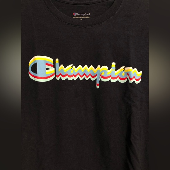 Champion Navy Blue Long Sleeve Crewneck T-shirt Size Medium - Picture 2 of 4